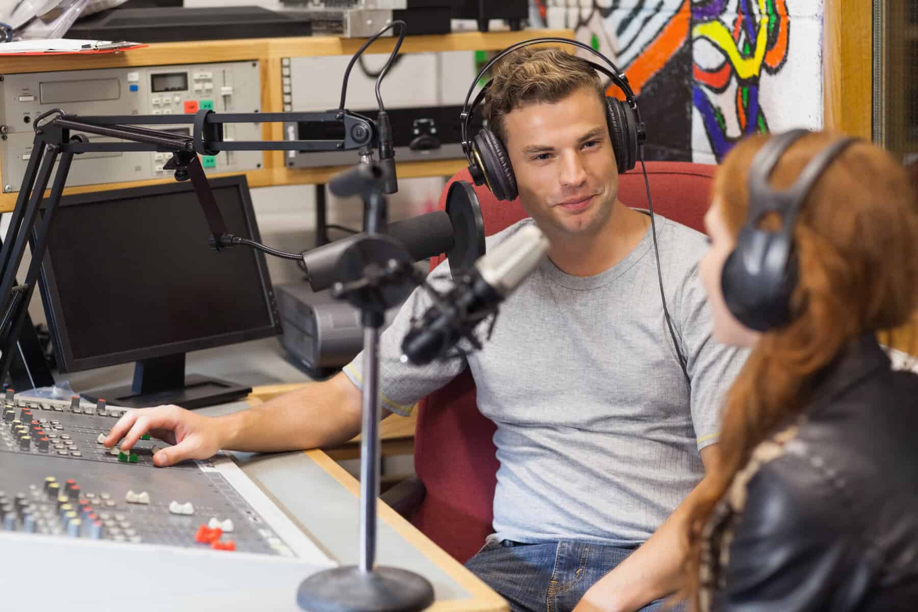 How to Find the Best Radio Station Names