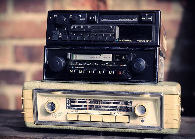 Decoding Radio Formats: A Comprehensive Guide for Listeners