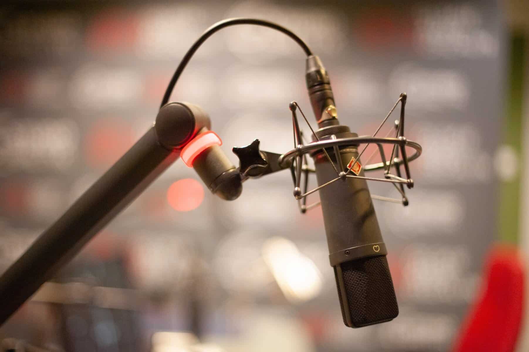 How to Program a Radio Station