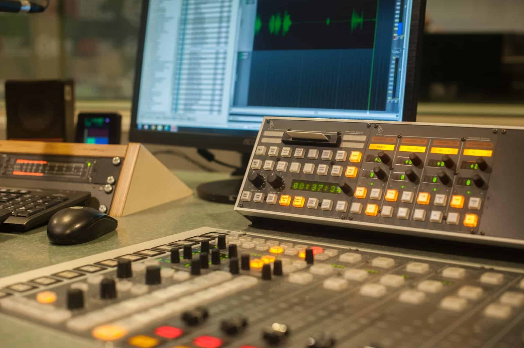 A Quick Guide to Radio Station Equipment
