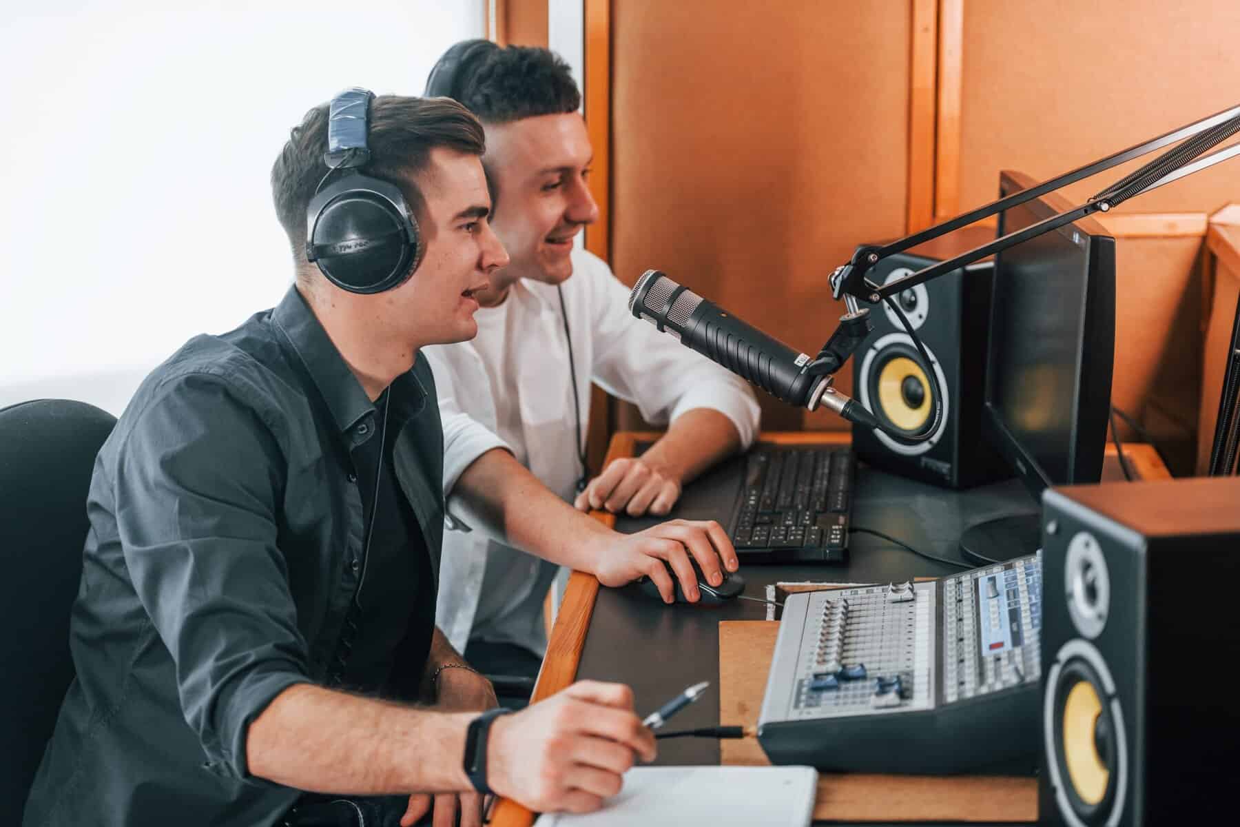 Optimize Your Radio Station’s Ratings and Revenue with Virtual Jock’s On-Air Talent Solutions