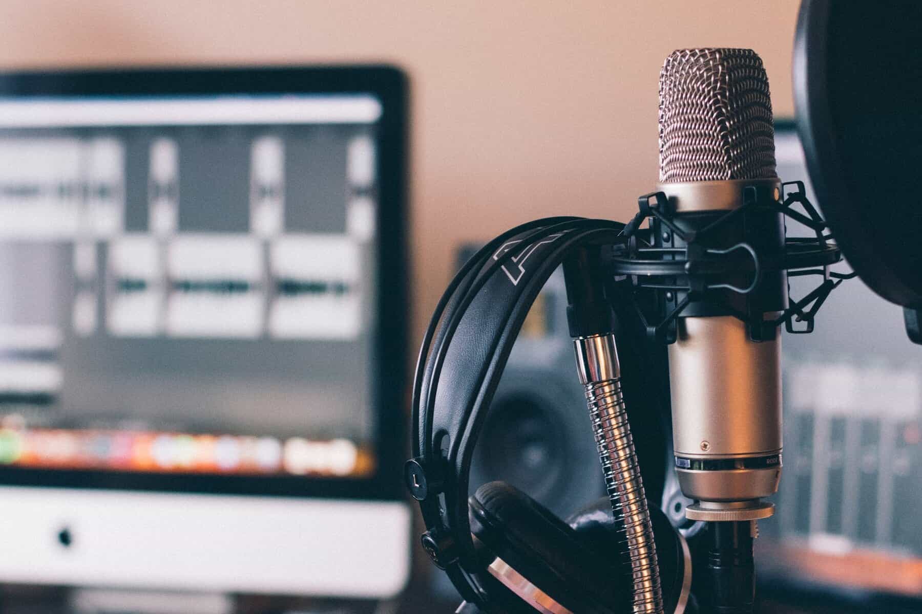Digital Transformation in Radio: Adopting Innovative Technologies for a Competitive Edge